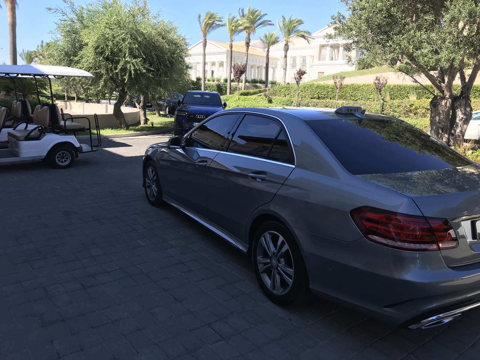 araxos taxi